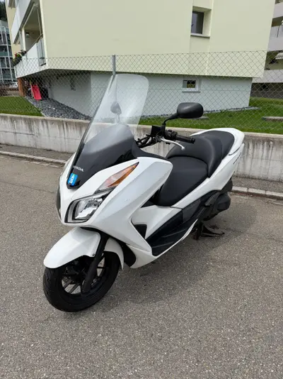 Honda NSS300A