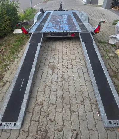 Brian James A-Max | Ultra low Motorsport-autotransporter trailer