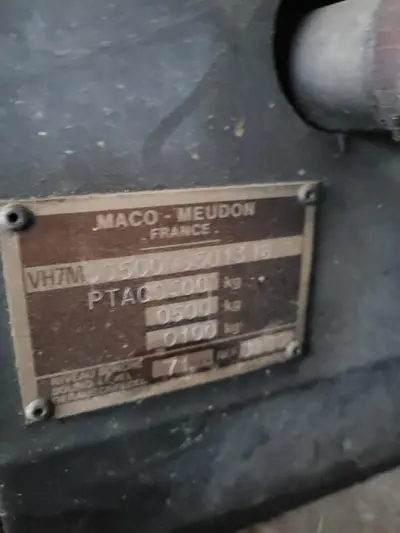 Urgent! A saisir compresseur de chantier Maco - Meudon MV 21 France