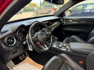 Alfa Romeo Stelvio2.9V6 Q4
