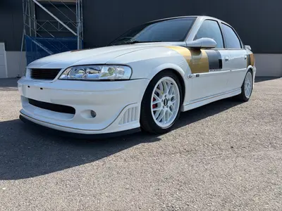 Opel Vectra B i500