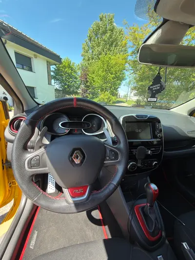 Renault Clio 4 RS Trophy