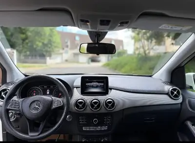 Mercedes Benz B-Klasse 220 4-Matic 7G- DCT  Occasion Fahrzeug