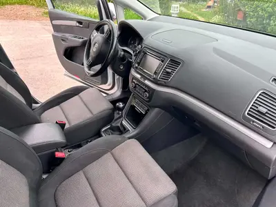 Volkswagen Sharan 2012 – 7 places – Excellent état