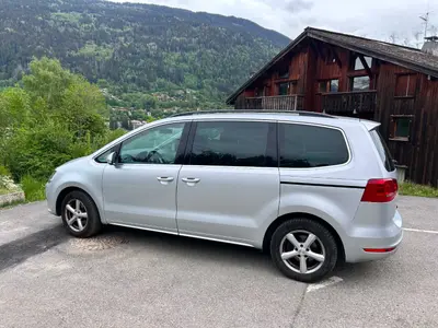 VOLKSWAGEN Sharan