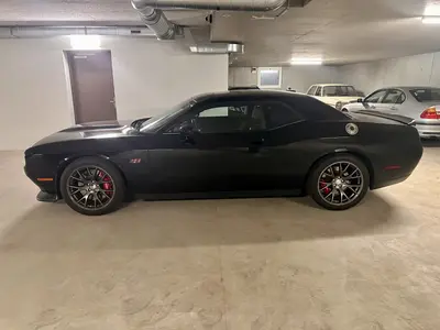 Dodge Challenger SRT 6.4