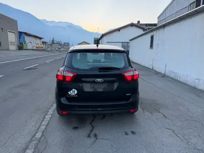 Ford C-Max 1.0 SCTI Titanium