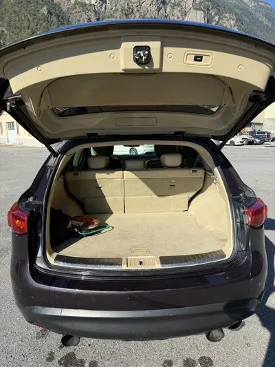 infiniti qx70