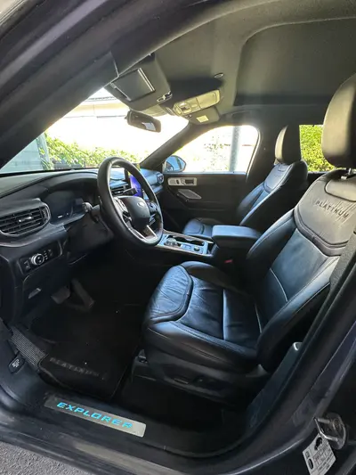 FORD EXPLORER 3.0 V6 Plug-in Hybrid Platinum