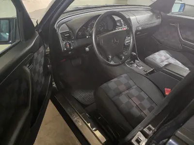 Mercedes-Benz C 280 Lorinser 1995 – Sportline, garagegehalten, 166’000 km