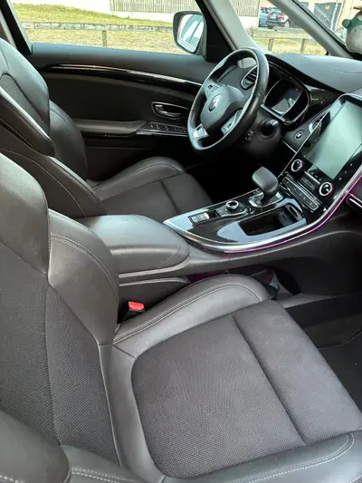 Renault Espace 1.2