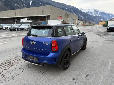 Mini COUNTRYMAN Cooper SD ALL4 by Burton