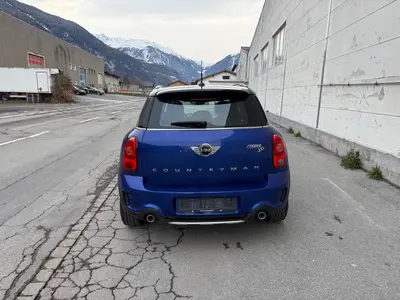 Mini COUNTRYMAN Cooper SD ALL4 by Burton