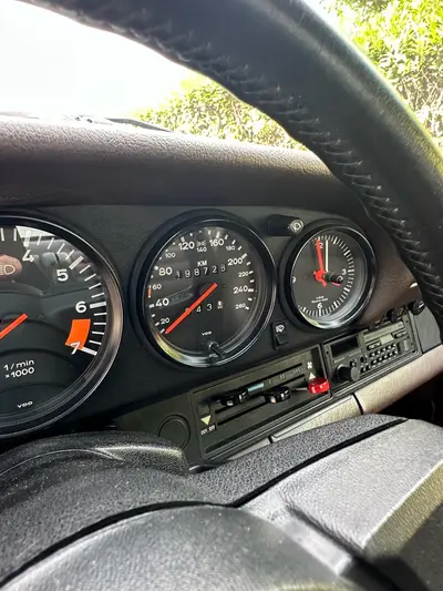 Porsche 911 Carrera 3.2