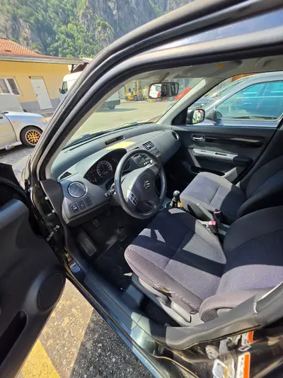 Suzuki Swift 1.3