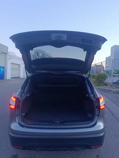 Nissan Qashqai 1.6 dCi Diesel DPF Xtronic Acenta