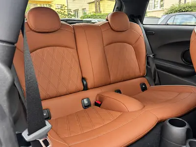 MINI Cooper Camden Edition DKG – 2023 – 44’000 km – Toit panoramique – Cuir – Garantie 07/2027
