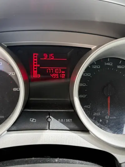 SEAT Ibiza 1.6 16V | 2. Hand | MFK | TomTom Navigation | 8-fach bereift