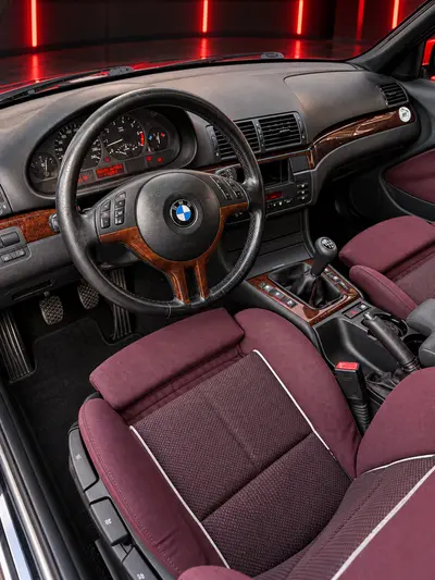 bmw 320i boîte manuelle 