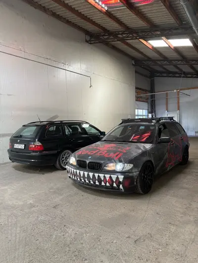BMW 320i Touring