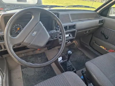 Ford Escort 1,6 (mech. Getriebe)