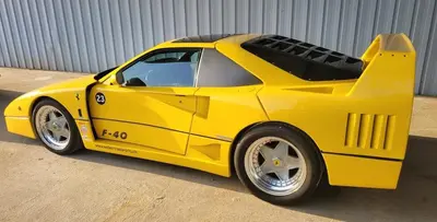 Superbe Replica Ferrari F40 -  sur base Pontiac Fiero 2.8 V6  de 1988