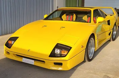 Superbe Replica Ferrari F40 -  sur base Pontiac Fiero 2.8 V6  de 1988
