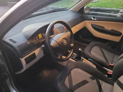 A vendre Skoda Fabia Break 1.4L 16V de 2007 Expertisée 09.2023