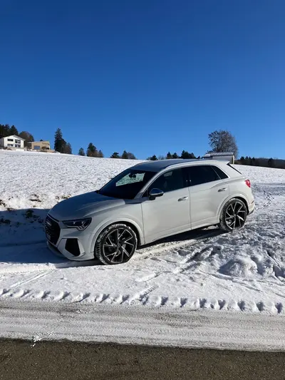 Audi RSQ3 F3
