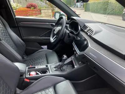 Audi RSQ3 F3