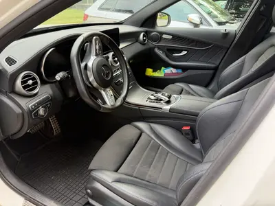 Mercedes-Benz C220 4matic