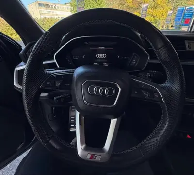Audi Q3 Sportback S line | 150 PS | Automatik | Jg. 2023