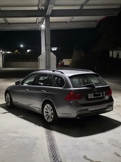 BMW 325i x drive
