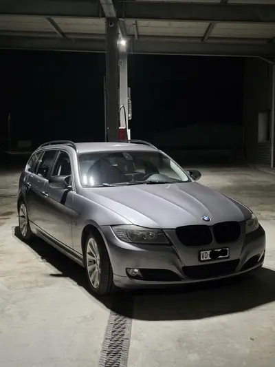 BMW 325i x drive