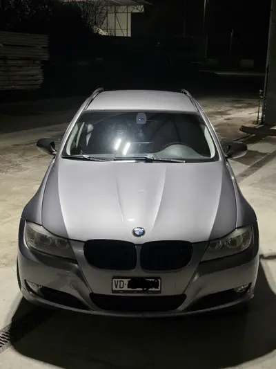 BMW 325i x drive