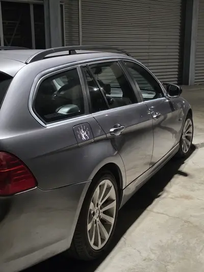 BMW 325i x drive