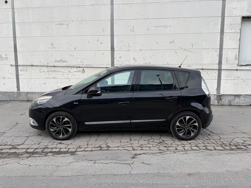 RENAULT Scenic - photo 3