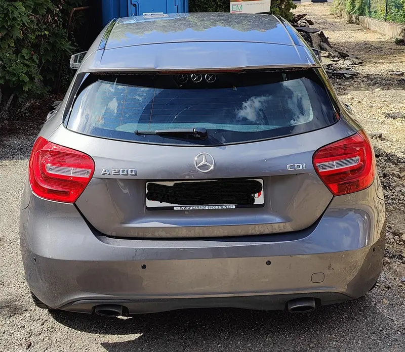 Mercedes-Benz A 200 CDI 7G-DCT – 136 ch – 2015 – 265'000 km