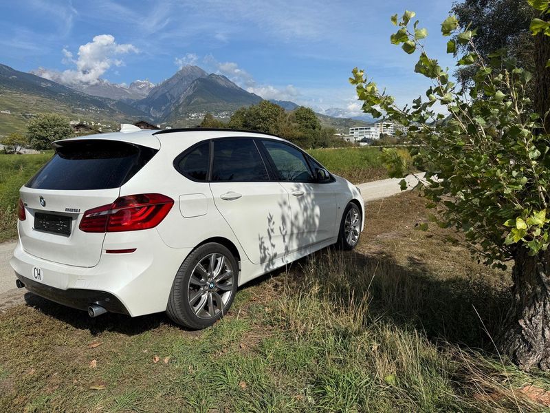 BMW 2 Series - photo 2