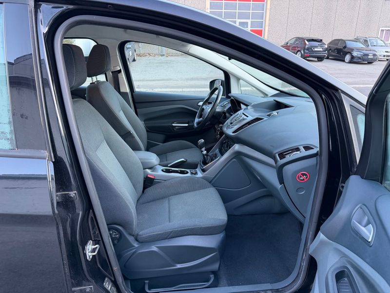 FORD C-Max - photo 8