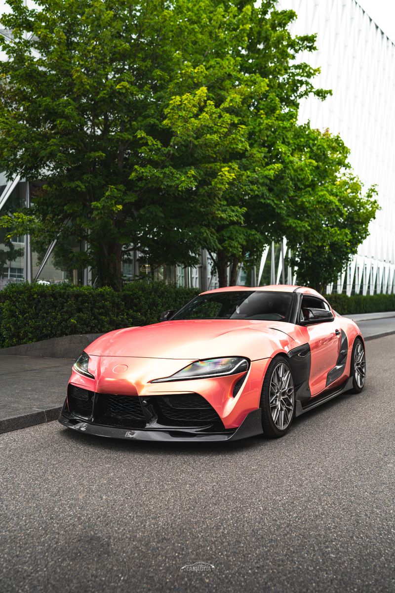 TOYOTA Supra