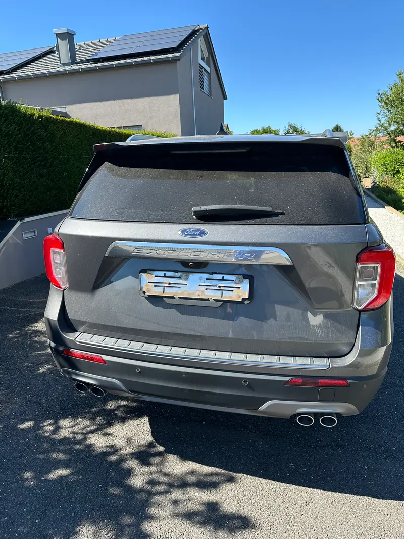 FORD EXPLORER 3.0 V6 Plug-in Hybrid Platinum
