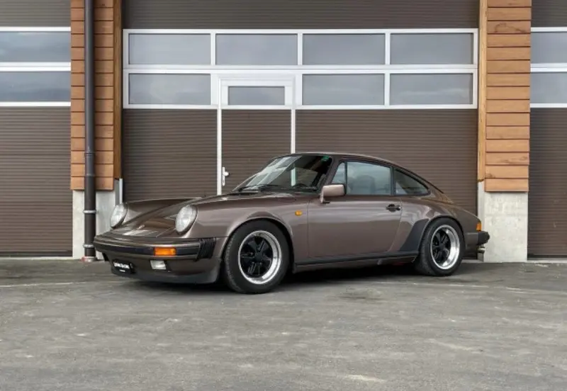 Porsche 911 Carrera 3.2
