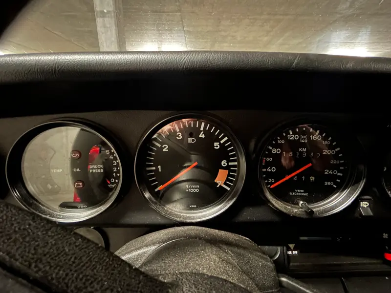 Porsche Carrera 3.2