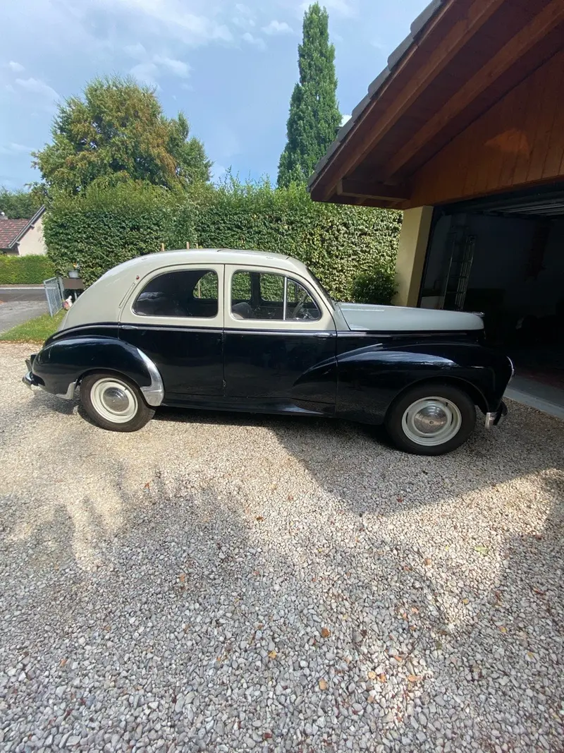 Peugeot 203 C
