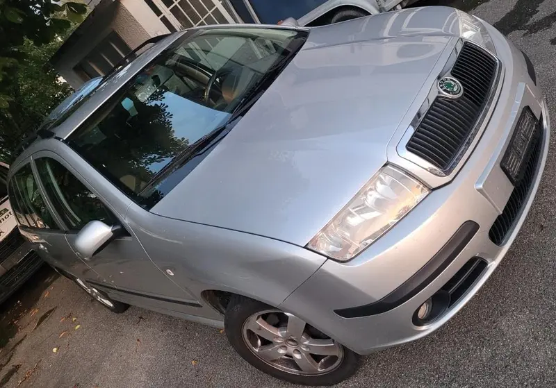 A vendre Skoda Fabia Break 1.4L 16V de 2007 Expertisée 09.2023