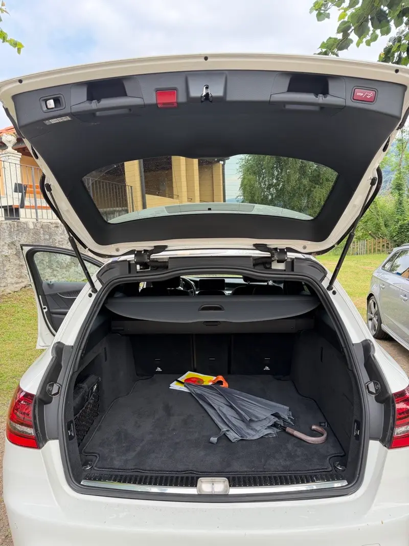 Mercedes-Benz C220 4matic
