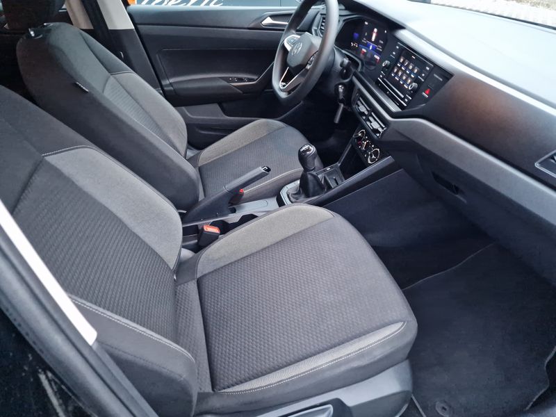 VOLKSWAGEN Polo - photo 8