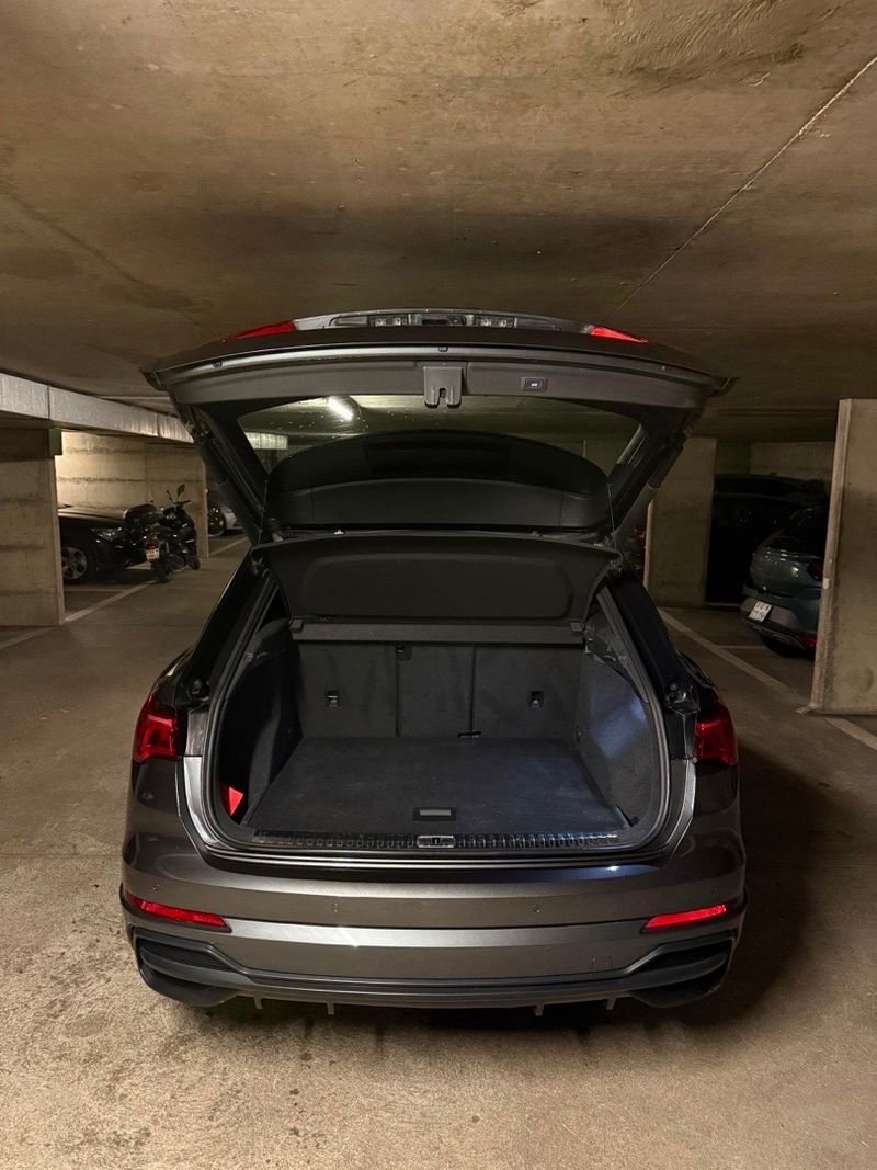 AUDI Q3 - photo 5
