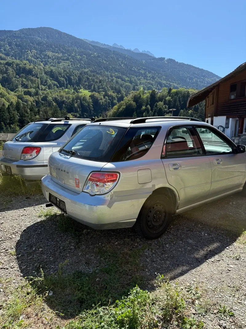 2x Subaru Impreza 1.6 ts